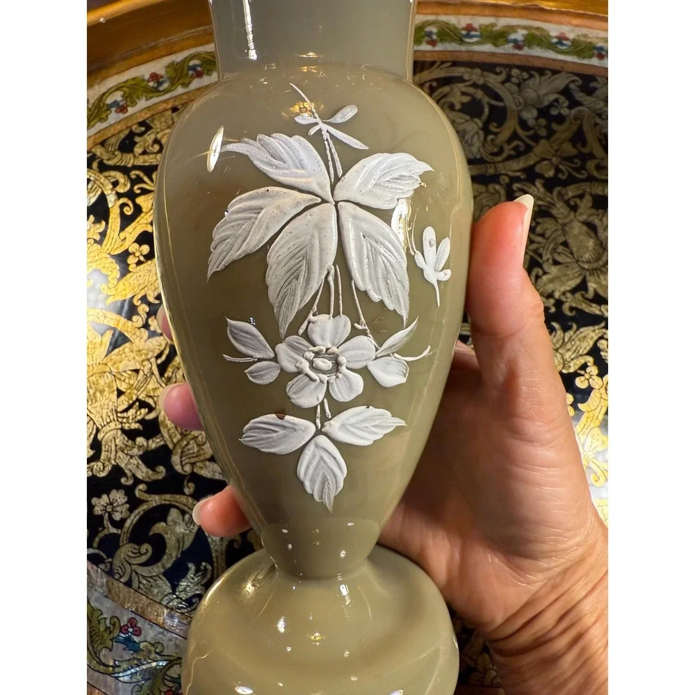 Vintage Hand-Painted Floral Glass‎ Vase: Tan Bristol Style, 7.5
